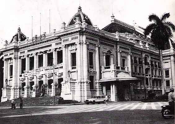 Nhà hát lớn