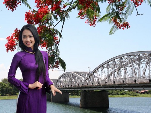 Bài Thơ Cho Cô Gái Huế