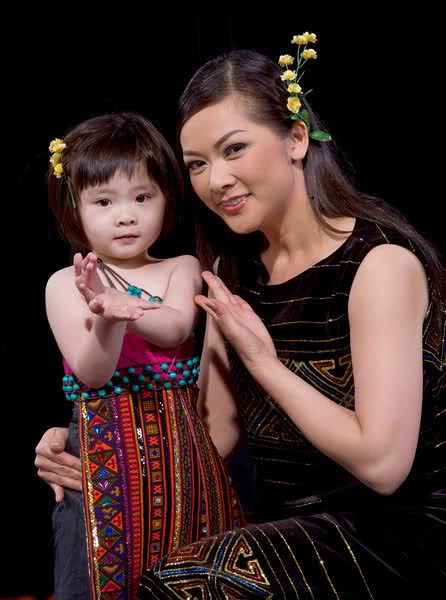 Lòng Mẹ