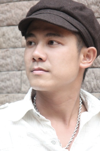 Phương Xa Mình Anh