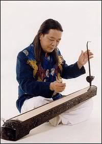 Trăng Mờ Bên Suối
