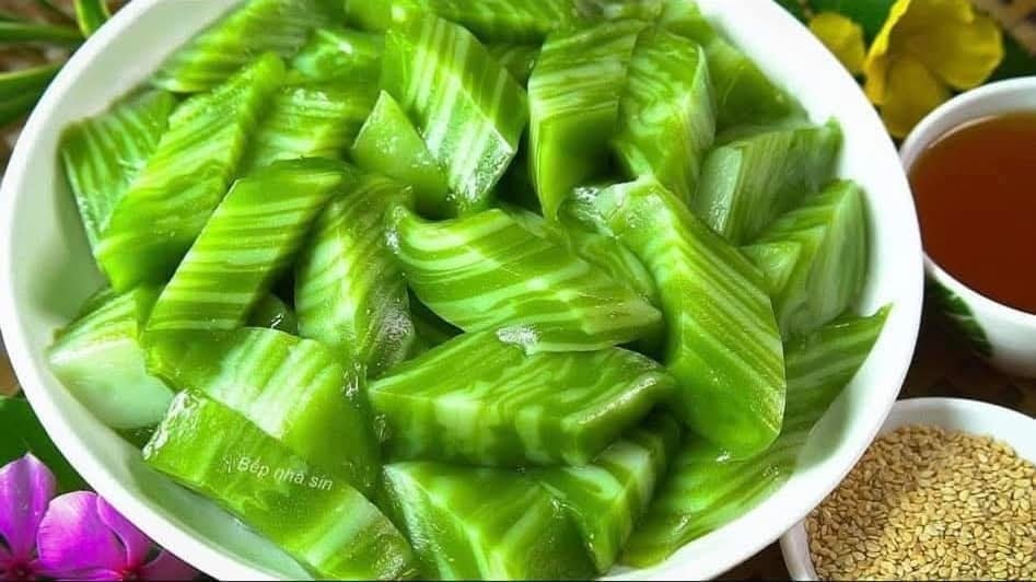 Bánh Đúc Gân Lá Dứa                                                                                                                                   