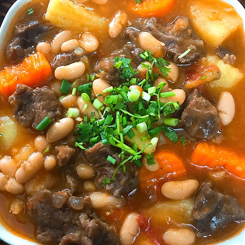  Bò Hầm Đậu Trắng                                                                                                                                     