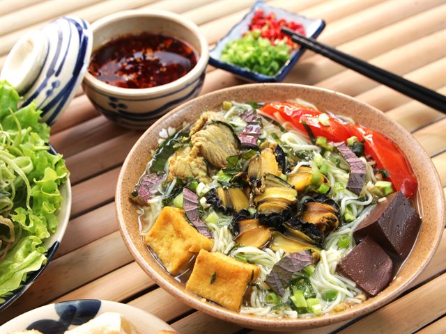 Bún Ốc Hà Nội                                                                                                                                         
