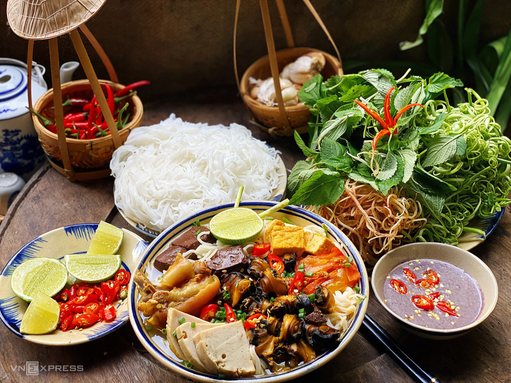 Cách Nấu Bún Riêu Vị Sài Gòn                                                                                                                          