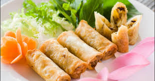 Chả Giò Thịt Gà Nhân Nấm Mỡ                                                                                                                           