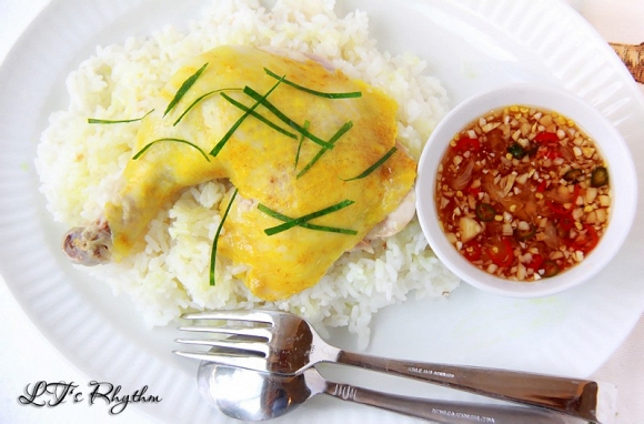 Gà Hấp Lá Chanh                                                                                                                                       