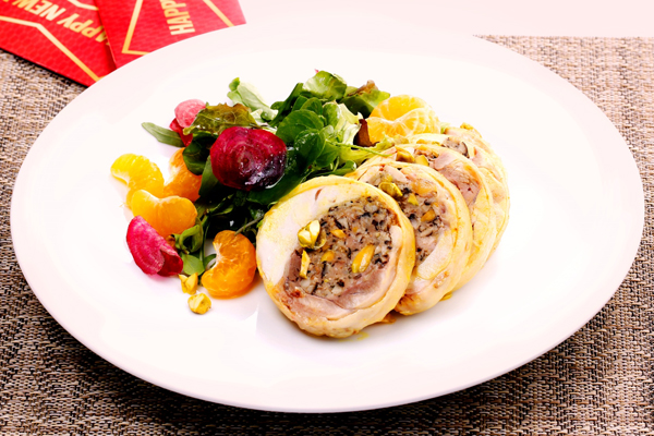 Giò Gà Nhồi Nấm                                                                                                                                       
