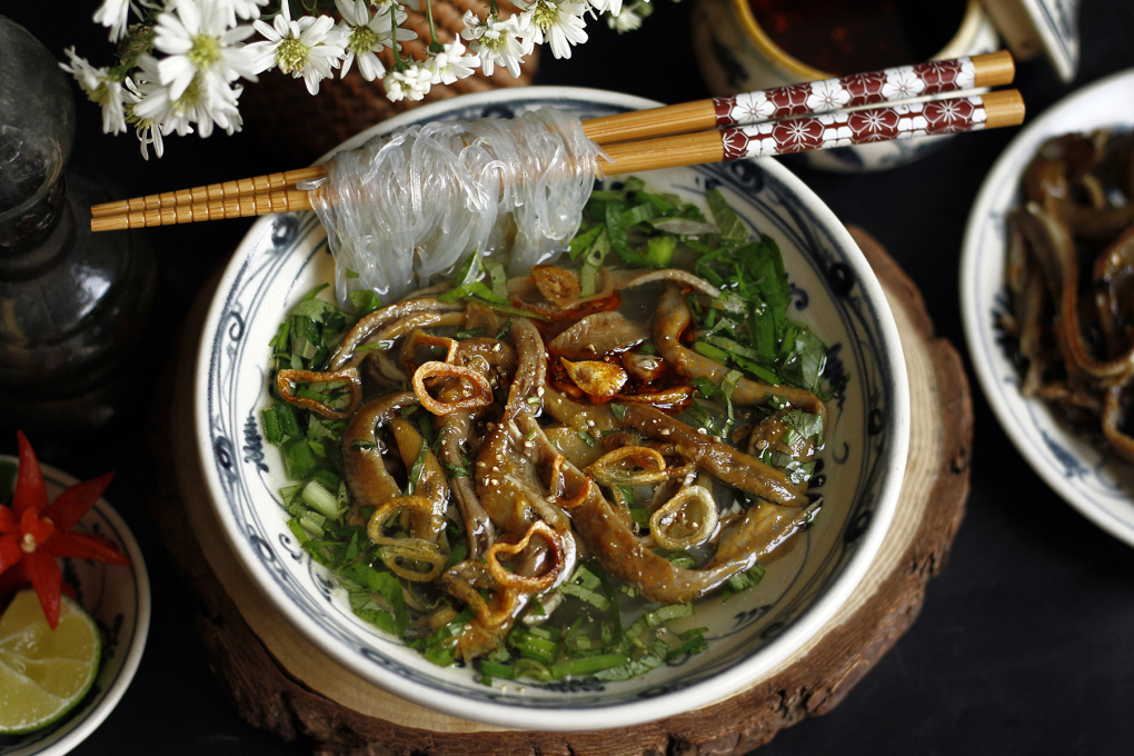 Miến Lươn Lối Cổ Hà Nội                                                                                                                               