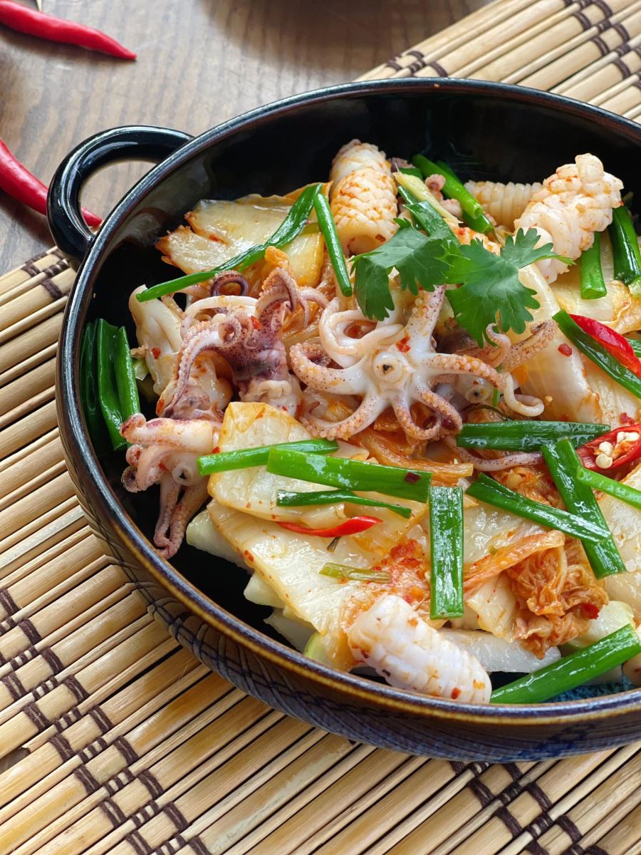 Mực Xào Kim Chi                                                                                                                                       