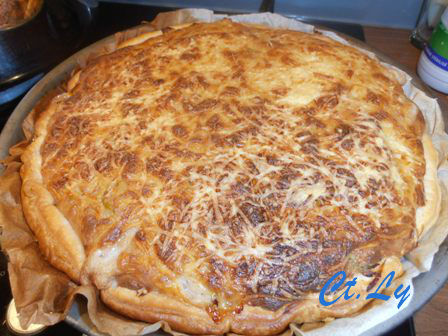 Tạt Boi Rô (Tarte Aux Poireaux)                                                                                                                       