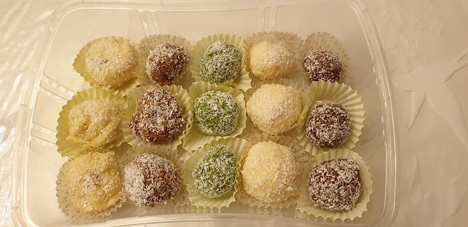 Bánh Sữa Dừa                                                                                                                                          