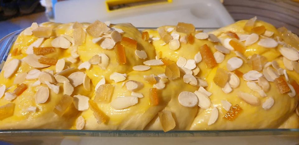 Bánh Mì Ngọt (Brioche)                                                                                                                                
