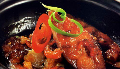 Cá Bông Lau Kho Tôm Thịt                                                                                                                              