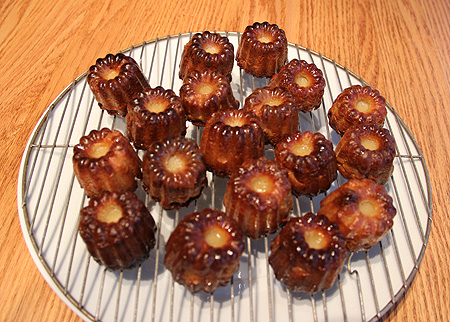 Cannelés Bordelais                                                                                                                                    