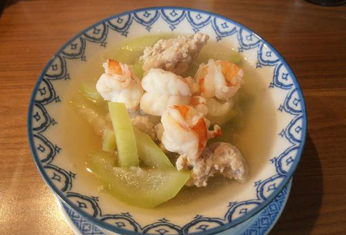 Canh Bầu Nấu Tôm Thịt                                                                                                                                 