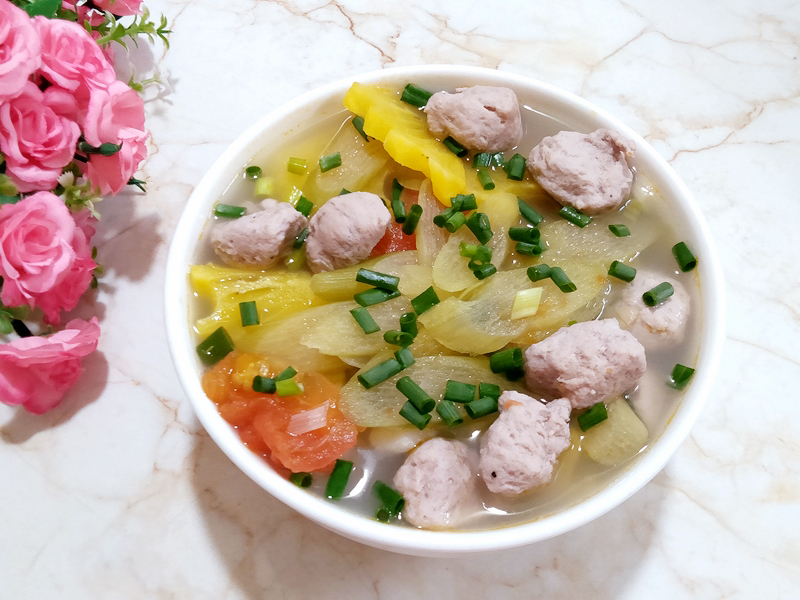 Canh Chua Dọc Mùng Nấu Mọc                                                                                                                            