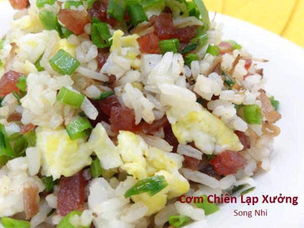 Cơm Chiên Lạp Xưởng                                                                                                                                 