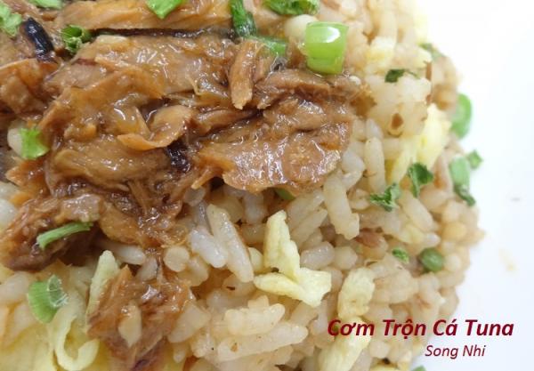 Cơm Trộn Cá Tuna                                                                                                                                      