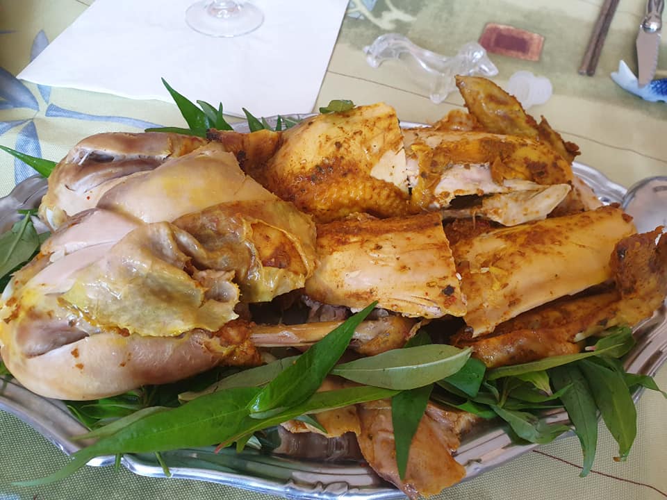 Gà Hấp Muối                                                                                                                                           