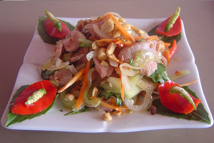 Gỏi Bò                                                                                                                                                