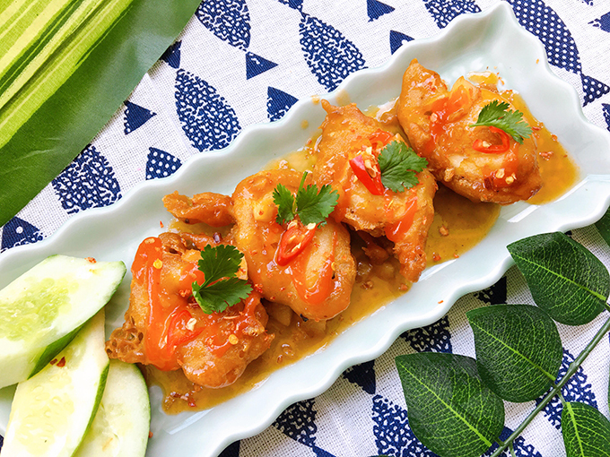 Mực Chiên Giòn Sốt Me Cay                                                                                                                             