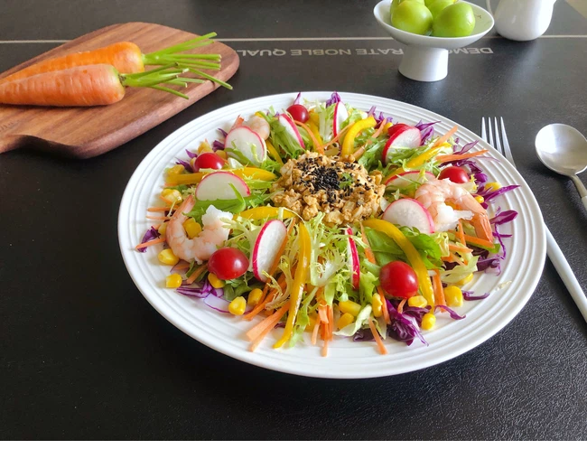  Salade Trộn Với Sốt Trứng                                                                                                                            