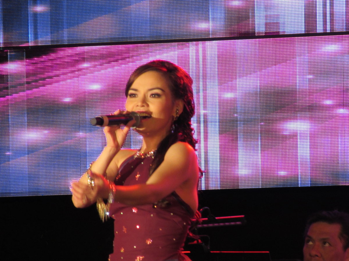 Nước Mắt Mùa Thu