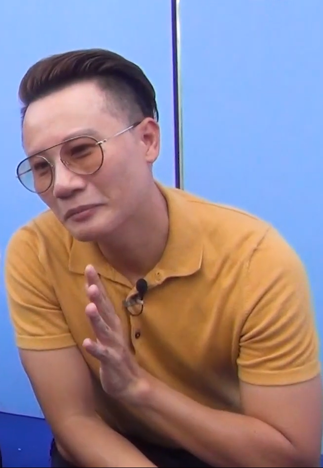 Chuyện Chàng Cô Đơn