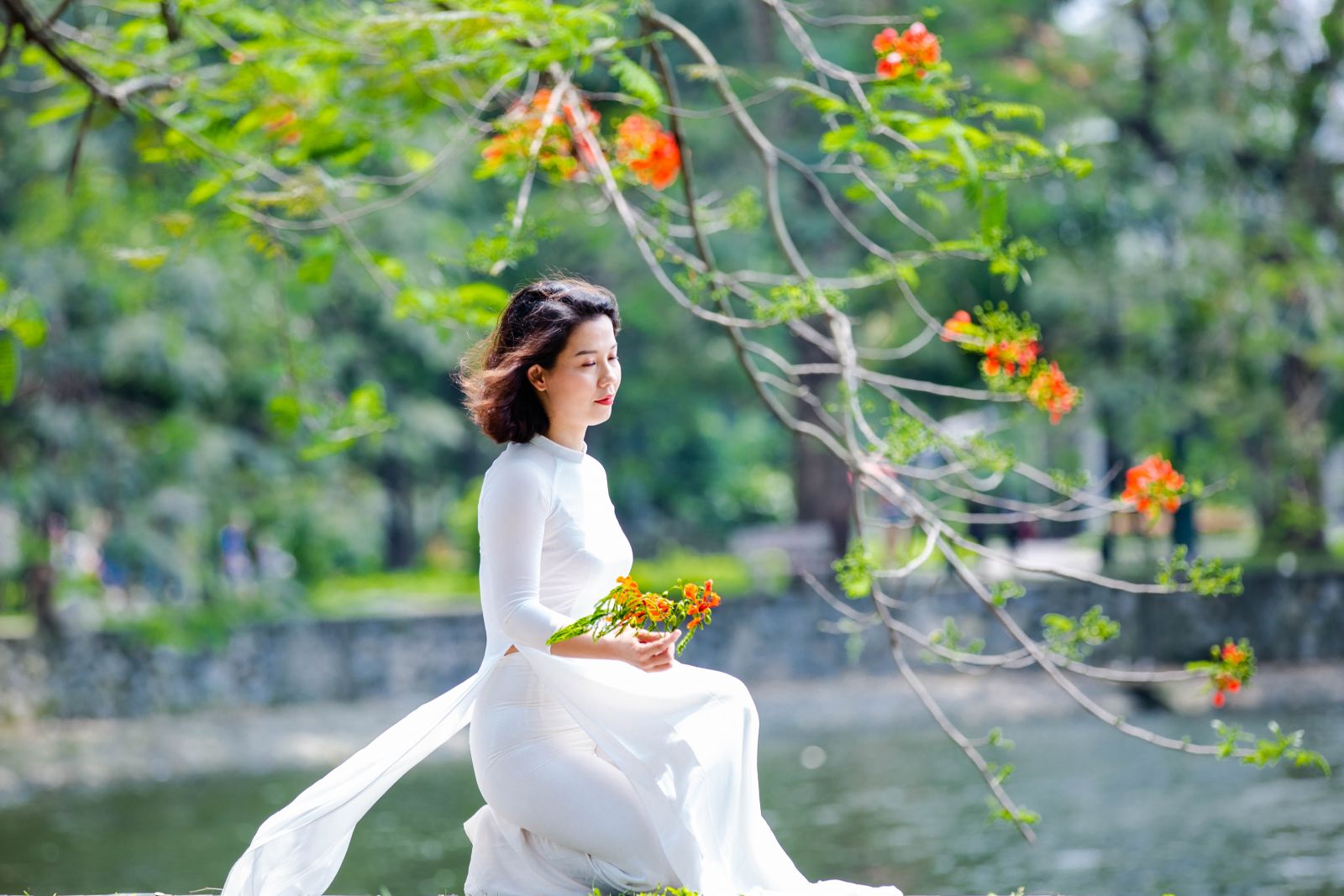 Hạ Về