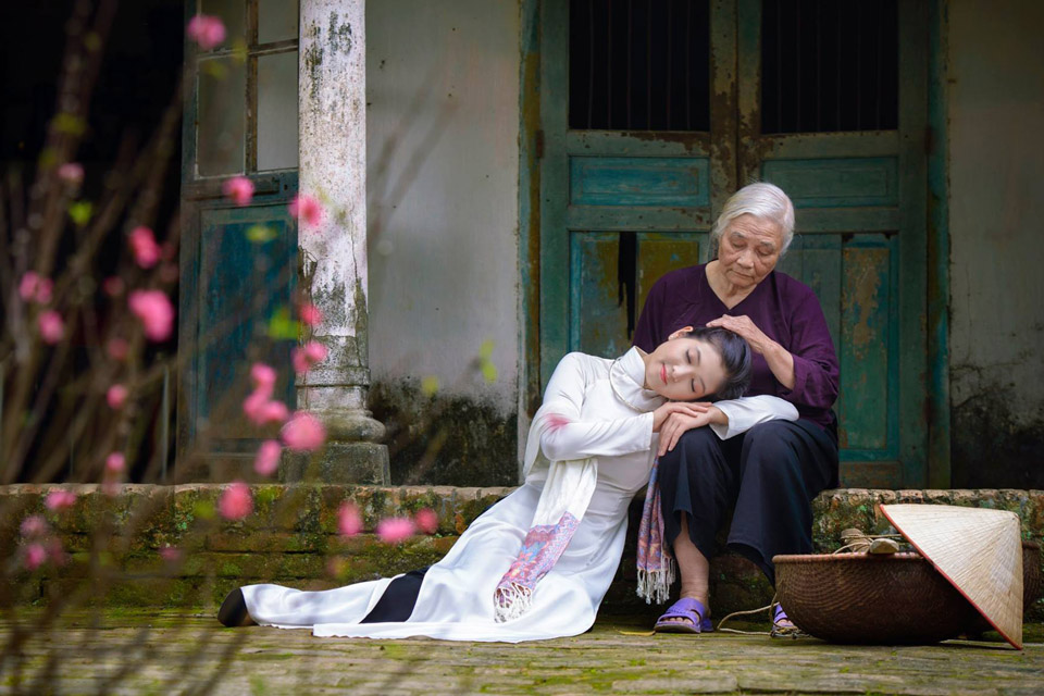 Tết Này Con Sẽ Về Quê