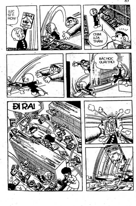 Cậu bé ba mắt